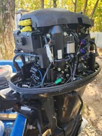 купить 4х-тактный лодочный мотор HIDEA HDEF60FUEL-T EFI Б/У в Москве - фото 