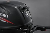 купить 4х-тактный лодочный мотор SUZUKI DF30AQHL в Москве - фото 
