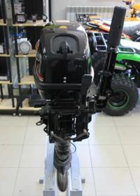 купить 2х-тактный лодочный мотор HDX T 15 BMS Б/У в Москве - фото 