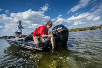 купить 4х-тактный лодочный мотор MERCURY F 100 EXLPT EFI в Москве - фото 