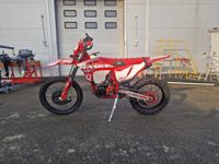 купить Мотоцикл кроссовый эндуро HASKY F6 Pro Racing 174NB 300 2023 Б/У в Москве - фото 