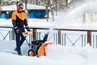 купить Снегоуборщик VILLAGER VST 50 в Москве - фото 