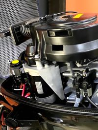 купить 2х-тактный лодочный мотор SUZUKI DT30S Б/У в Москве - фото 