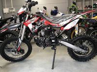 купить Мотоцикл BSE EX 125E MAX13 2.0 PITBIKE Б/У в Москве - фото 