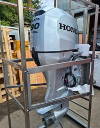 купить 4х-тактный лодочный мотор HONDA BF 90 DK4 LRTU Б/У в Москве - фото 