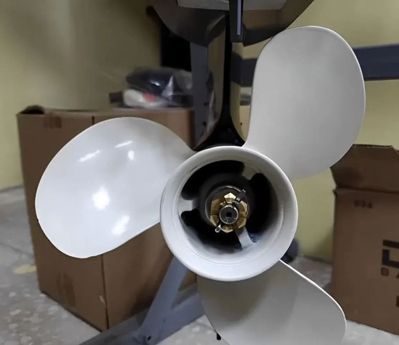 купить 2х-тактный лодочный мотор HDX T20BMS Б/У в Москве - фото 