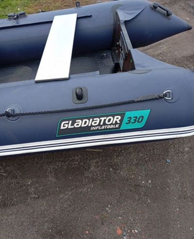 купить Лодка ПВХ ГЛАДИАТОР B330AD в Москве - фото 