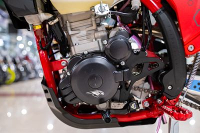 купить Мотоцикл кроссовый эндуро AJERRA JOKER SS K10 T10 в Москве - фото 