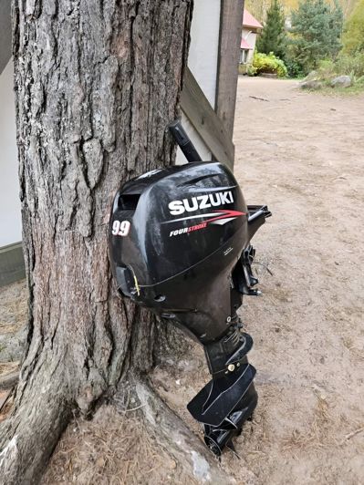 купить 4х-тактный лодочный мотор SUZUKI DF9.9AS Б/У в Москве - фото 