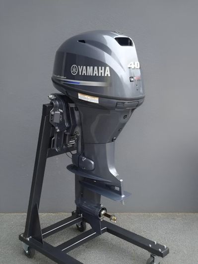 купить 4х-тактный лодочный мотор YAMAHA F40FETL Б/У в Москве - фото 
