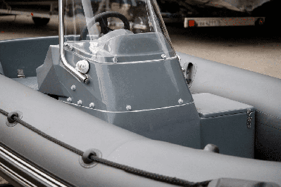 купить Лодка РИБ БУРЕВЕСТНИК 410 ST в Москве - фото 