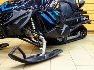 купить Снегоход РУССКАЯ МЕХАНИКА Vector 551i в Москве - фото 