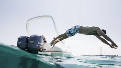 купить 4х-тактный лодочный мотор YAMAHA F300BETX в Москве - фото 