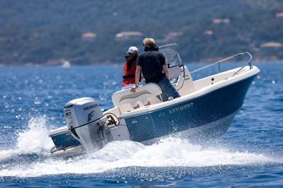 купить 4х-тактный лодочный мотор HONDA BF90 LRTR в Москве - фото 