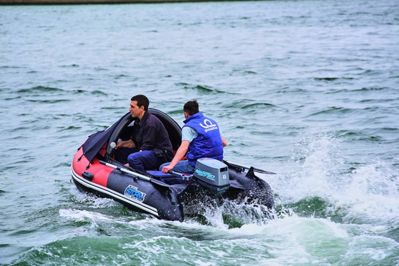 купить Лодка ПВХ STORMLINE Adventure Extra 310 (2024) в Москве - фото 