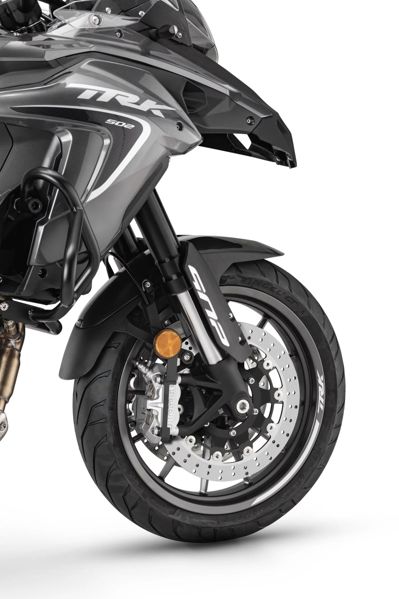 купить Мотоцикл BENELLI TRK 502 ТУРЭНДУРО в Москве - фото 