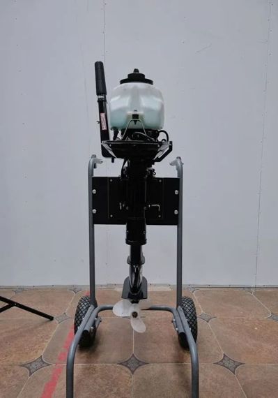 купить 2х-тактный лодочный мотор HIDEA HD5FHS Б/У в Москве - фото 