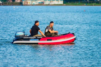 купить Лодка ПВХ STORMLINE Adventure Standard Aluminium 430 (2024) в Москве - фото 