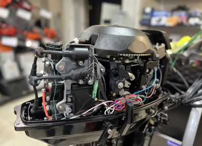 купить 2х-тактный лодочный мотор TOYAMA T30AFWS Б/У в Москве - фото 