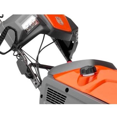 купить Снегоуборщик HUSQVARNA ST 131 в Москве - фото 