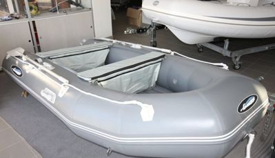 купить Лодка ПВХ ГЛАДИАТОР Air E380 в Москве - фото 