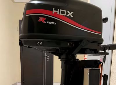 купить 2х-тактный лодочный мотор HDX R SERIES TC 5.8 BMS Б/У в Москве - фото 