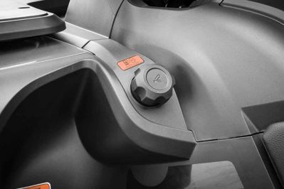 купить Квадроцикл SEGWAY Snarler AT6 LE (ПСМ) в Москве - фото 