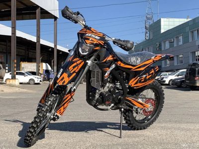 Мотоцикл кроссовый эндуро BSE Z7 1.0 Б/У в Москве