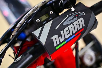 купить Мотоцикл кроссовый эндуро AJERRA S8 NB 300 в Москве - фото 