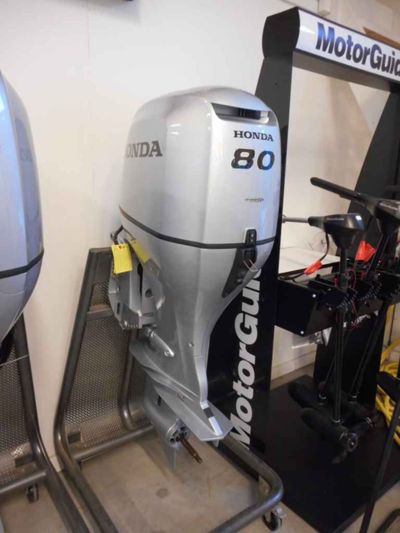 купить 4х-тактный лодочный мотор HONDA BF80 LRTU в Москве - фото 