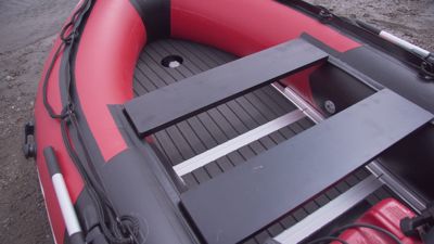 купить Лодка ПВХ STORMLINE Flexiteek 310 (черно-зеленая/красно-черная) в Москве - фото 