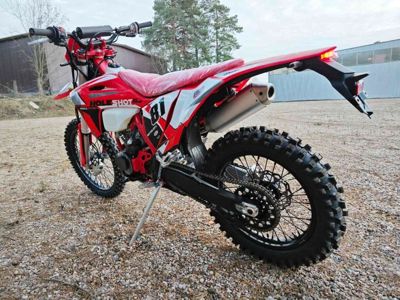 купить Мотоцикл кроссовый эндуро REGULMOTO Holeshot Red Edition в Москве - фото 