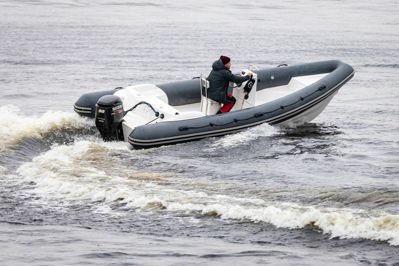 купить Лодка РИБ БУРЕВЕСТНИК 580 LIGHT в Москве - фото 