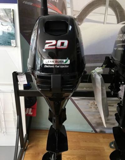 купить 4х-тактный лодочный мотор SUZUKI DF20AES Б/У в Москве - фото 