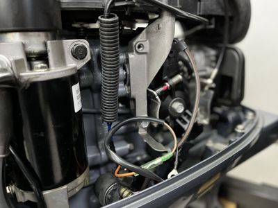 купить 2х-тактный лодочный мотор YAMAHA 40XWS Б/У в Москве - фото 