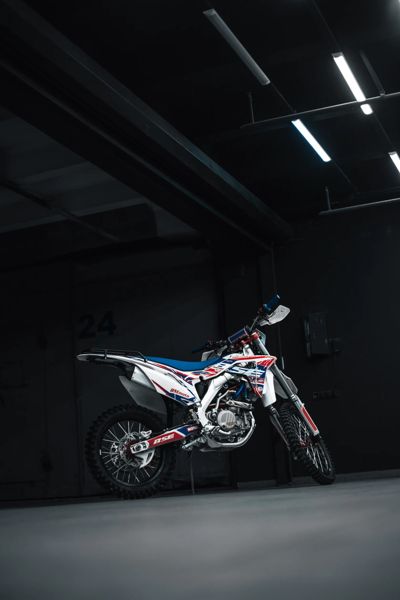 купить Мотоцикл кроссовый эндуро BSE M2Y 2.0 в Москве - фото 