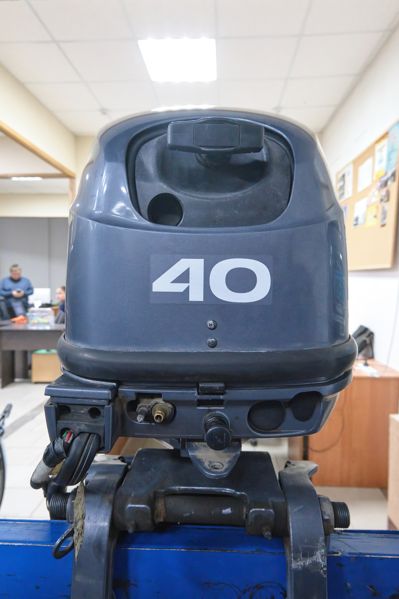 купить 2х-тактный лодочный мотор YAMAHA 40XWS Б/У в Москве - фото 