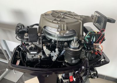 купить 2х-тактный лодочный мотор TOHATSU M30H EPS Б/У в Москве - фото 