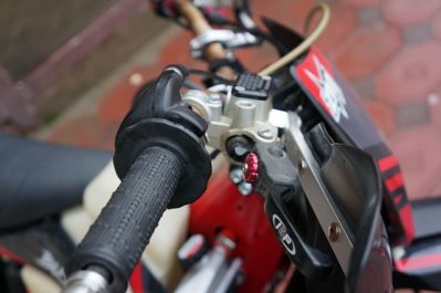 купить Мотоцикл кроссовый эндуро ZUUM Buster NC300 в Москве - фото 