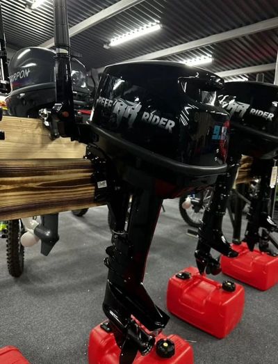 купить 2х-тактный лодочный мотор REEF RIDER RR9.8FHS Б/У в Москве - фото 