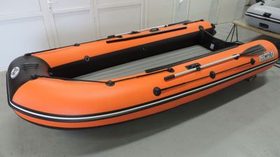купить Лодка ПВХ COMPAS 400 в Москве - фото 