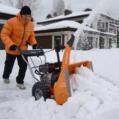 купить Снегоуборщик DAEWOO DAST 6560 в Москве - фото 