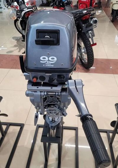 купить 2х-тактный лодочный мотор HND OB9.9 HS PRO Б/У в Москве - фото 