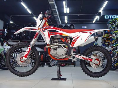 купить Мотоцикл кроссовый эндуро KAYO K6-R 250 (NC250SR) FCR 21/18 Б/У в Москве - фото 