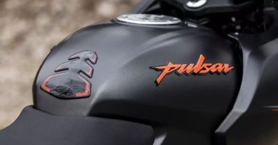 купить Мотоцикл BAJAJ Pulsar 180 в Москве - фото 