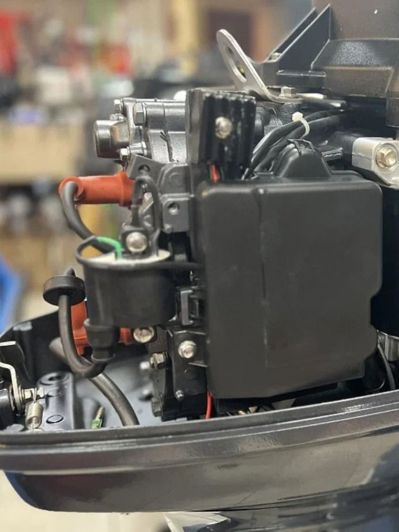 купить 2х-тактный лодочный мотор BREEZE T40BWS-RPT Б/У в Москве - фото 