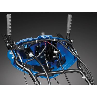 купить Cнегоуборщик MASTERYARD MV 8524 RE в Москве - фото 