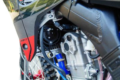 купить Мотоцикл кроссовый эндуро BSE M2 250e 21/18 в Москве - фото 