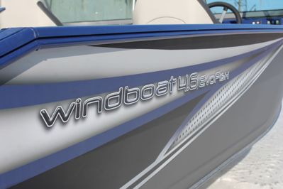 купить Катер-лодка алюминиевая WINDBOAT 4.6 DC EvoFish в Москве - фото 