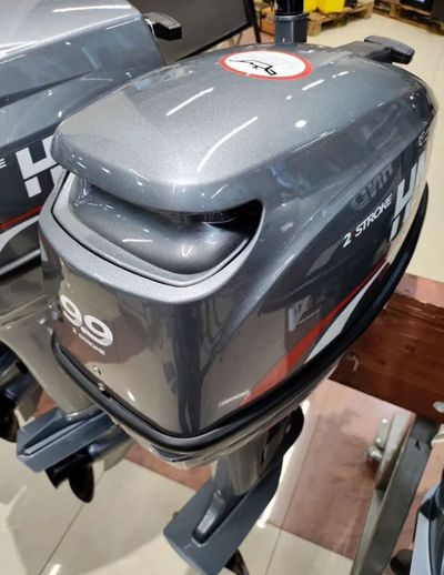 купить 2х-тактный лодочный мотор HND OB9.9 HS Б/У в Москве - фото 